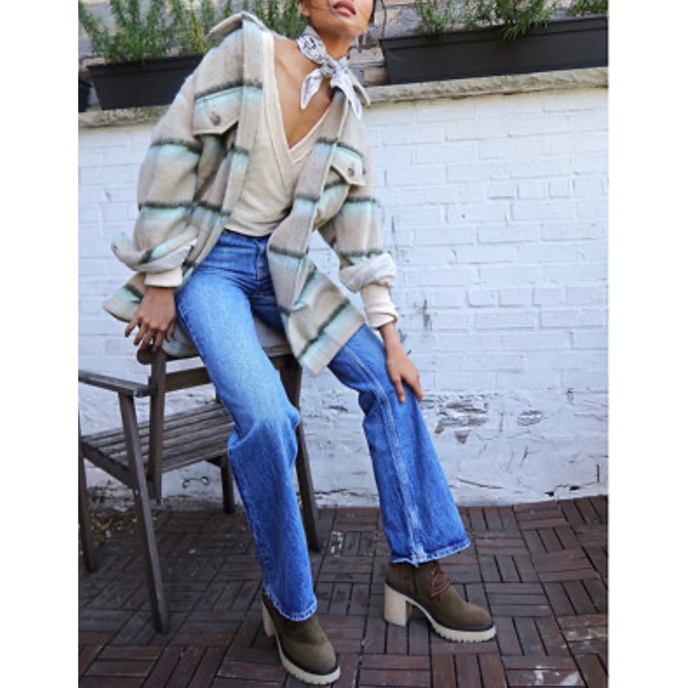 We The Free Free People Vienna Fuzzy Plaid Shirt Jacket Oversized Shacket - Picture 2 of 8